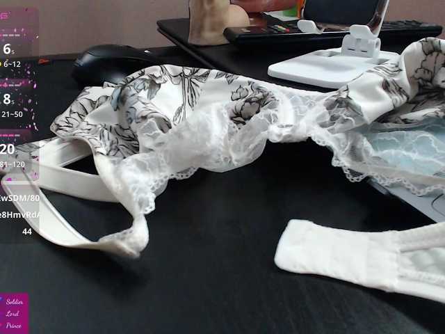 roxana-brooks live cam on BongaCams