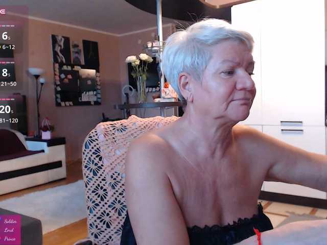 roxana-brooks live cam on BongaCams
