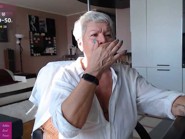 roxana-brooks live cam preview