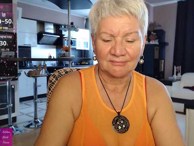 roxana-brooks live cam