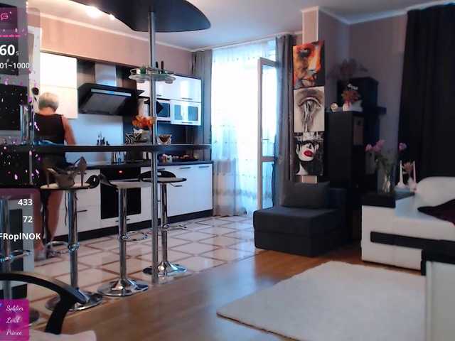roxana-brooks live cam on BongaCams