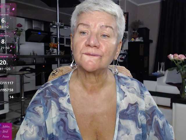 roxana-brooks live cam on BongaCams