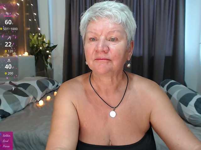 roxana-brooks's BongaCams show and profile