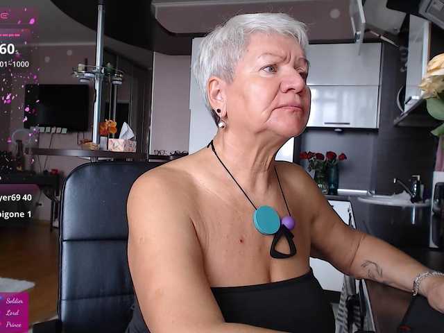 roxana-brooks live cam on BongaCams