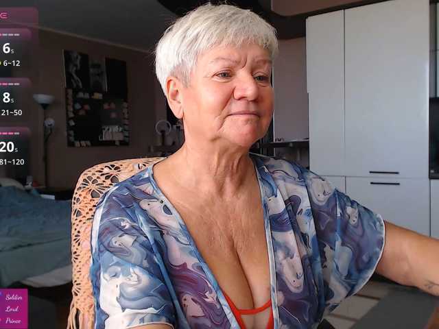 roxana-brooks live cam on BongaCams