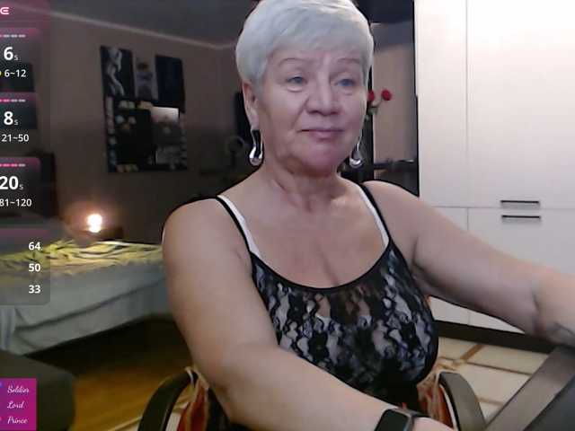 roxana-brooks live cam on BongaCams