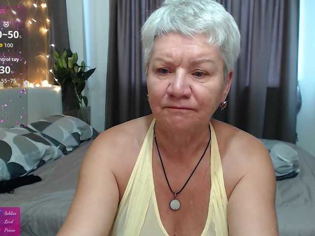  roxana-brooks chat room