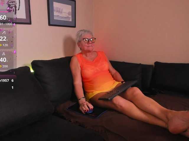 roxana-brooks live cam preview