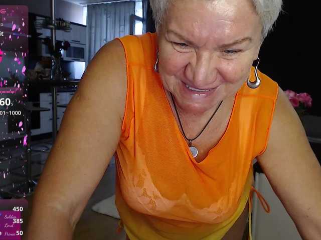 roxana-brooks live cam on BongaCams