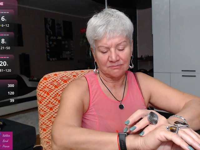 roxana-brooks live cam on BongaCams