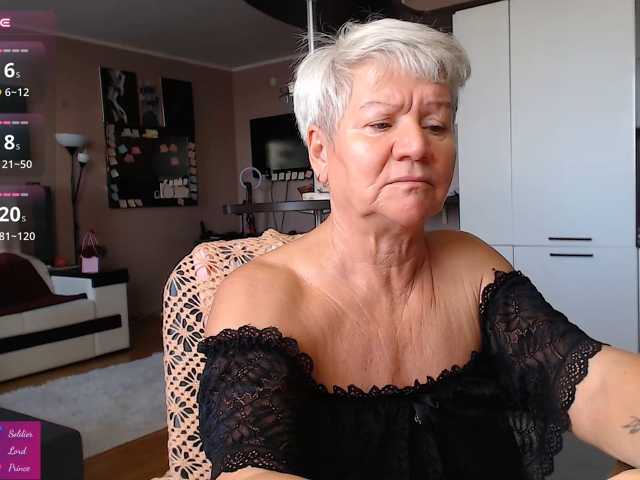 roxana-brooks live cam on BongaCams