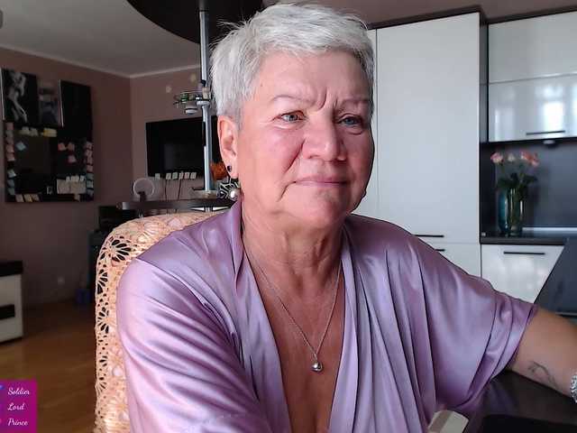 roxana-brooks live cam on BongaCams
