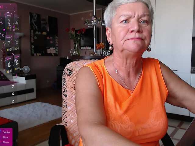 roxana-brooks live cam on BongaCams