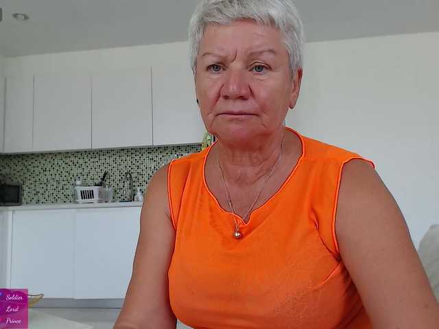 видео roxana-brooks