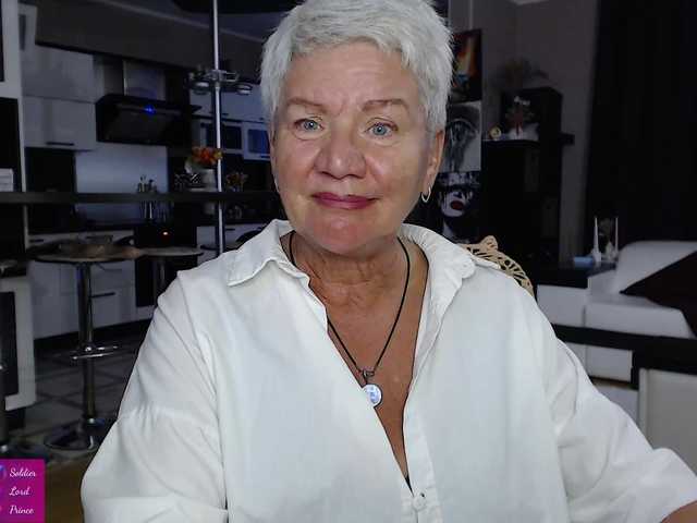 roxana-brooks online