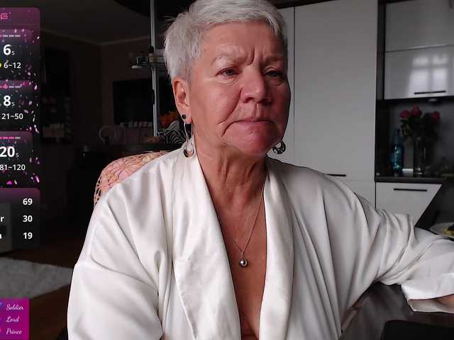 roxana-brooks live cam on BongaCams