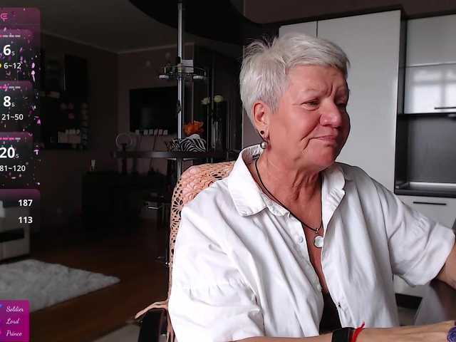 roxana-brooks live cam on BongaCams