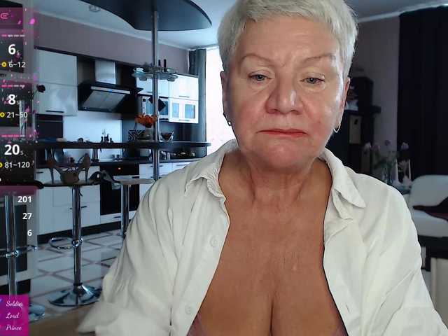 roxana-brooks live cam on BongaCams