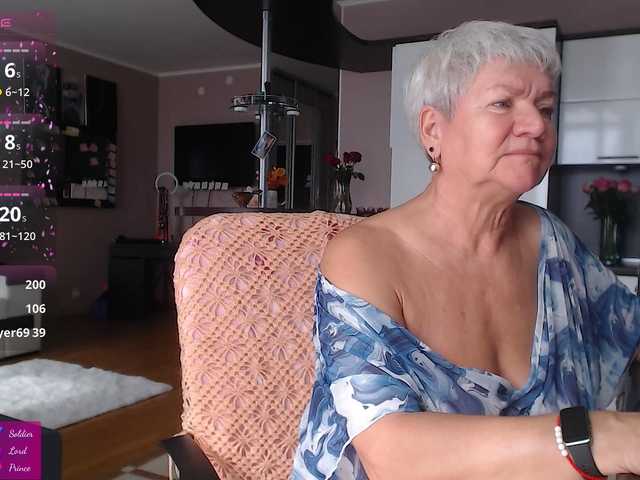 roxana-brooks live cam on BongaCams