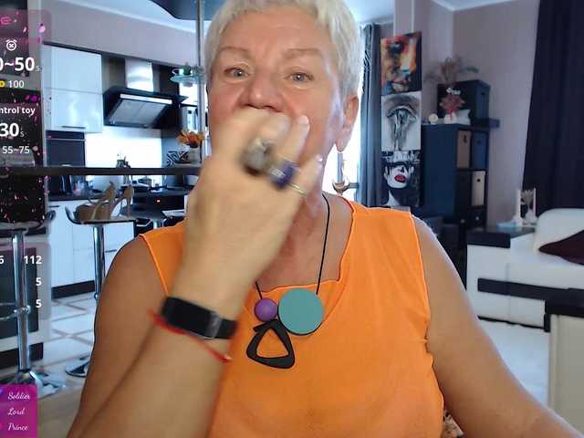 roxana-brooks live cam on BongaCams