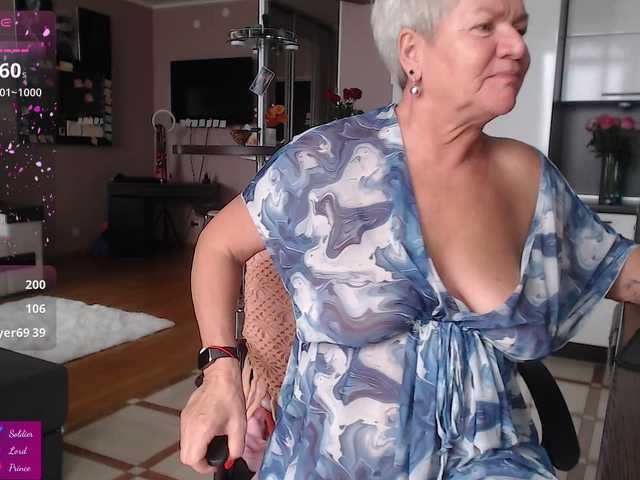 roxana-brooks live cam on BongaCams