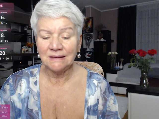 roxana-brooks live cam on BongaCams