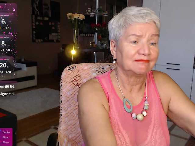 roxana-brooks live cam on BongaCams