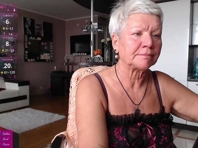 roxana-brooks live cam on BongaCams