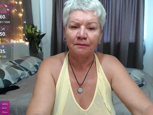 roxana-brooks's BongaCams show and profile