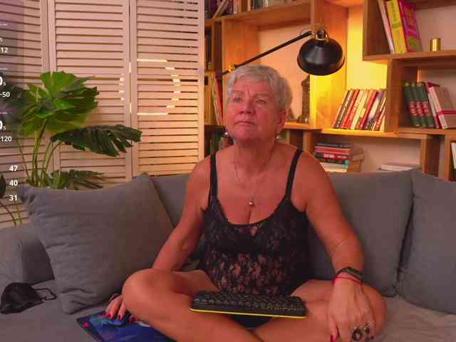 roxana-brooks webcam