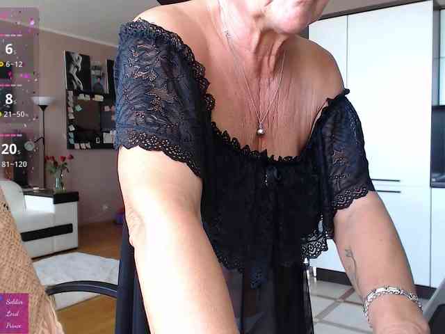 roxana-brooks webcam
