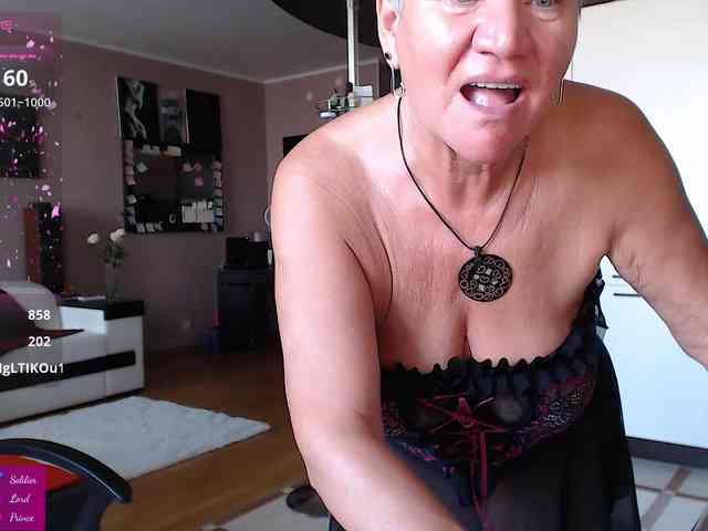 roxana-brooks webcam