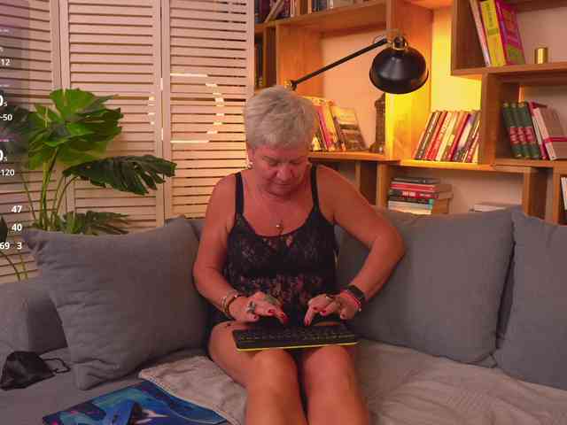 roxana-brooks webcam