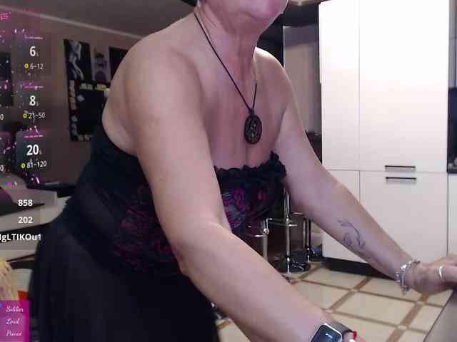 roxana-brooks webcam