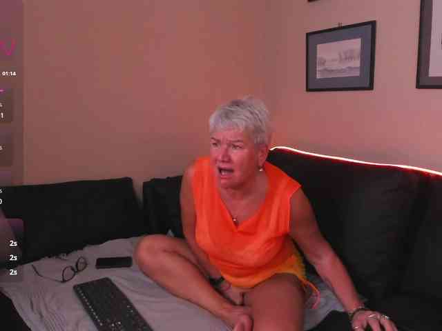 roxana-brooks webcam