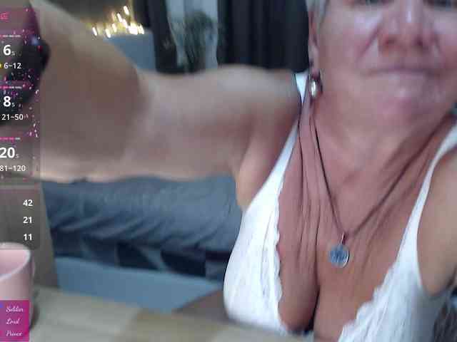 roxana-brooks webcam