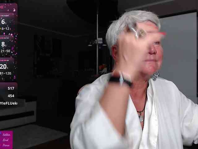 roxana-brooks's live room