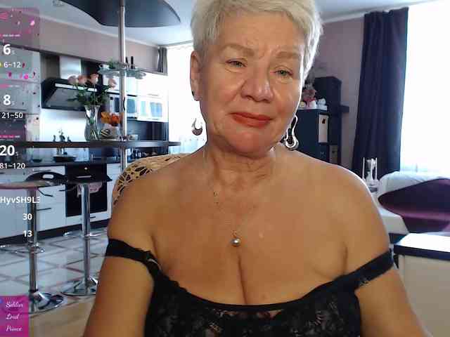 roxana-brooks Live Webcam on BongaCams