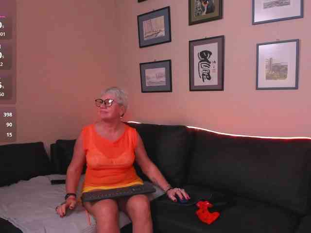 roxana-brooks webcam