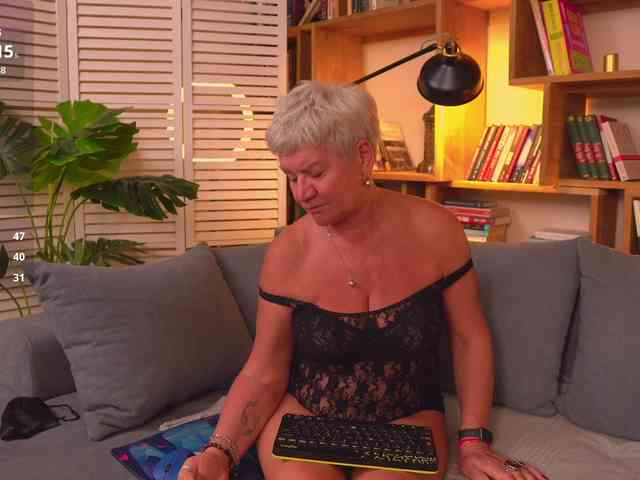 roxana-brooks webcam