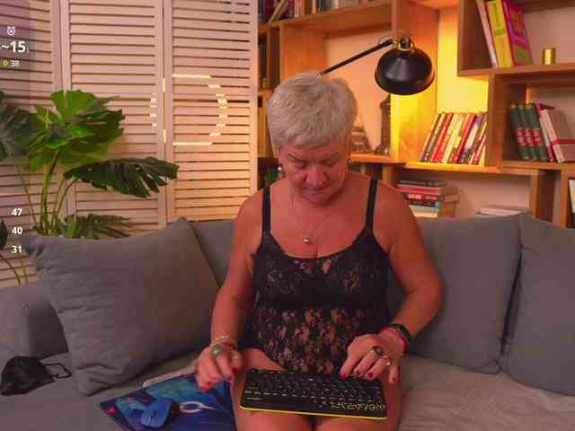 roxana-brooks webcam