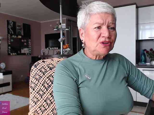 roxana-brooks webcam