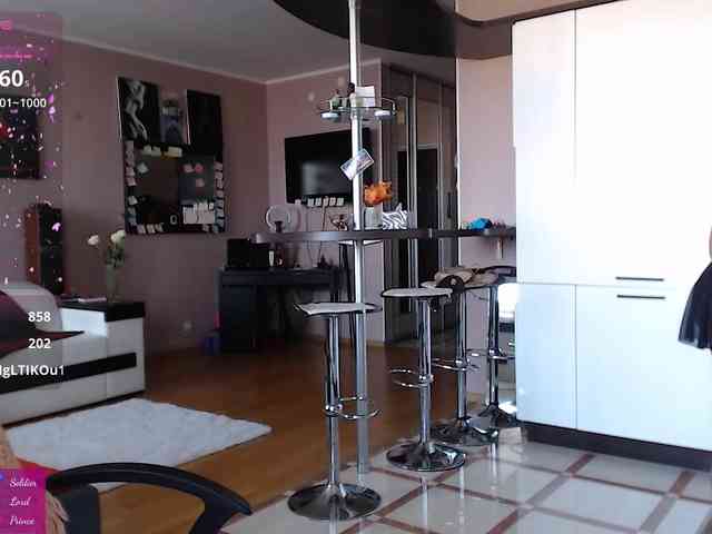 roxana-brooks webcam