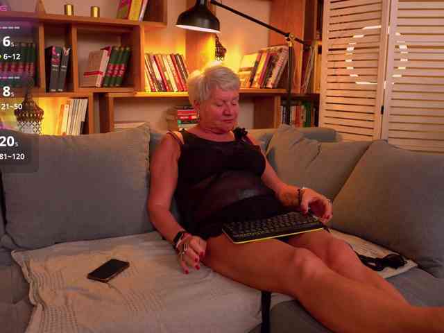 roxana-brooks webcam