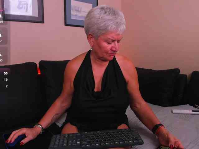 roxana-brooks webcam