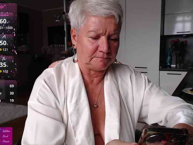 roxana-brooks Live Webcam on BongaCams