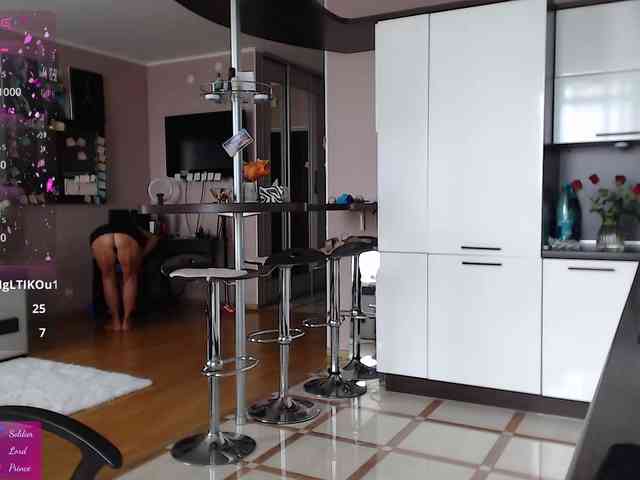roxana-brooks webcam
