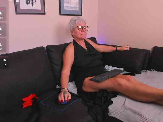 roxana-brooks webcam
