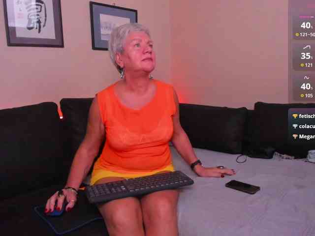 roxana-brooks webcam