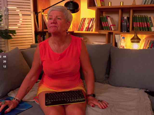 roxana-brooks webcam